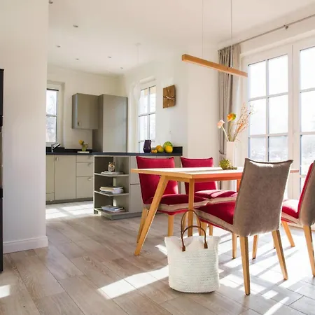 Reetdachhaus Am Bodden Mit Sauna Fuhlendorf (Mecklenburg-Vorpommern)