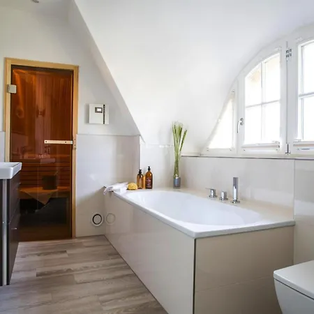 Feriehus Reetdachhaus Am Bodden Mit Sauna Fuhlendorf (Mecklenburg-Vorpommern)