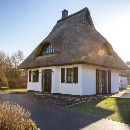 Reetdachhaus Am Bodden Mit Sauna Ferienhaus Fuhlendorf (Mecklenburg-Vorpommern)